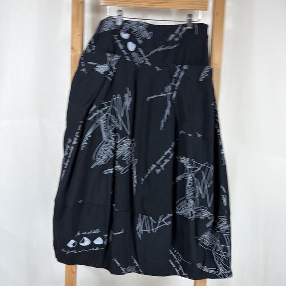 Comfy Dresses & Skirts - Comfy USA Black With Graphic Design & Pockets Long Skirt #1315 Size LARGE